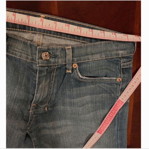 7 For All Mankind shorts - Picture 8 of 9